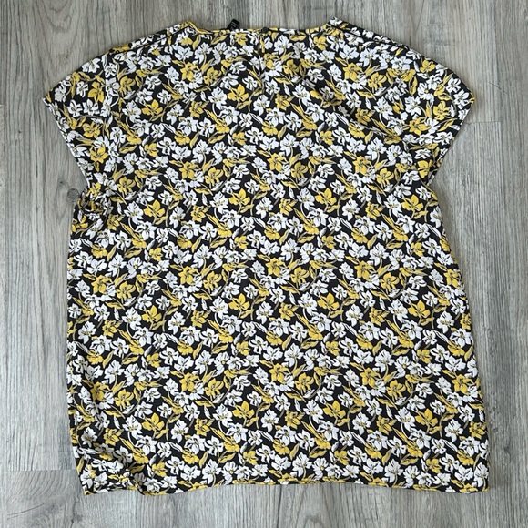 Banana Republic White and Yellow Floral Sleeveless Blouse Sz XL - Picture 8 of 8